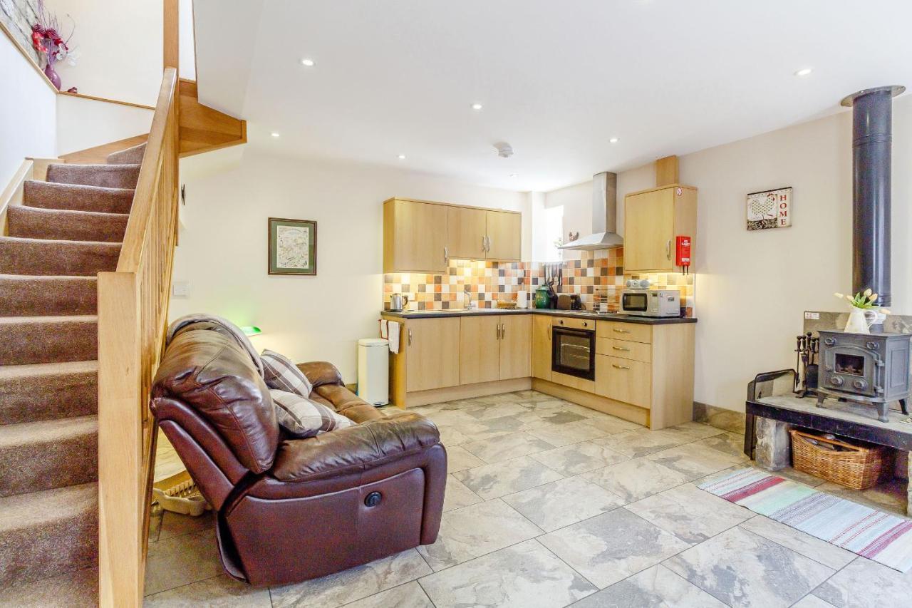 Jenny'S Cottage Diggle Esterno foto