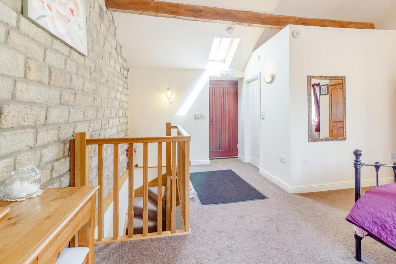 Jenny'S Cottage Diggle Esterno foto